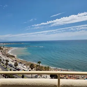 gg-benalbeach-port-views.es-andalucia.com/