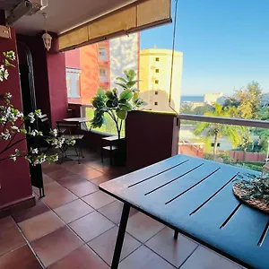 Bueno, Bonito Y Barato Costa Apartamento